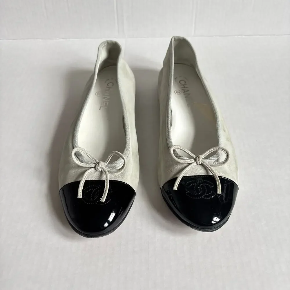 Chanel Cap Toe CC Logo Ballet Flats Gray Black Patent Leather Shoes Size EU 41 - Picture 2 of 16